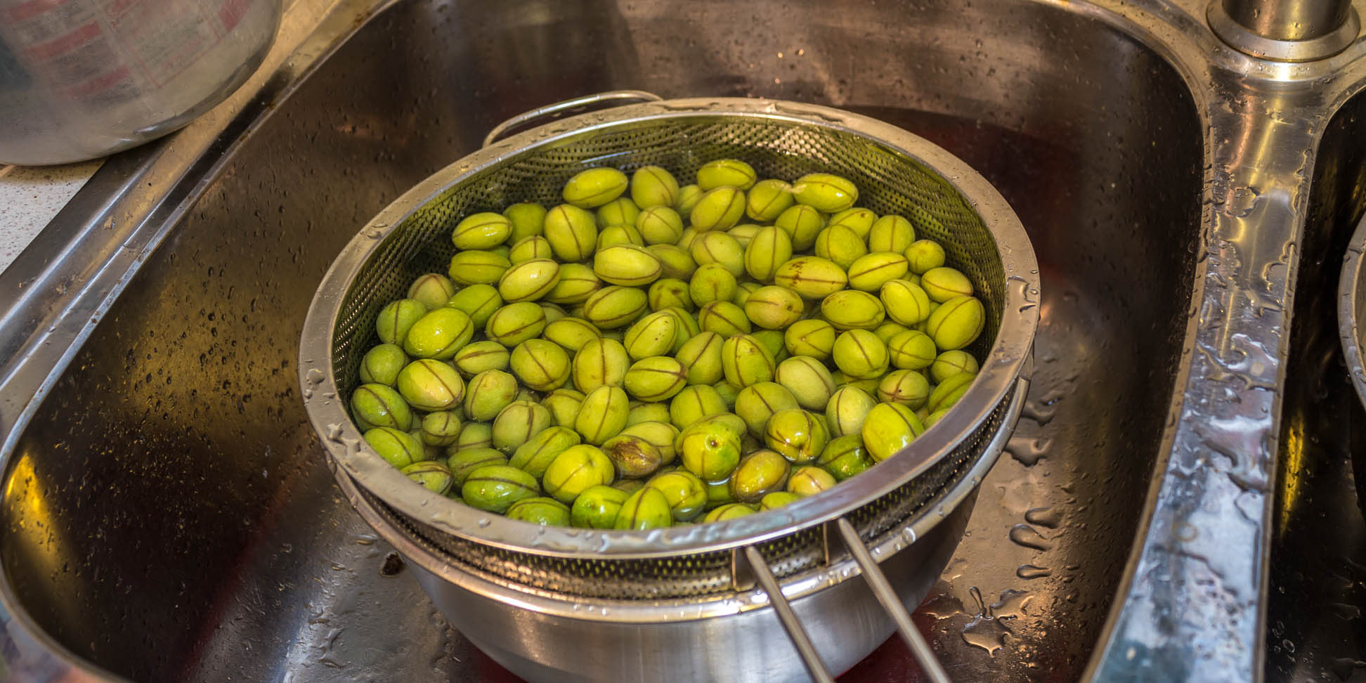 Olives being rinsed