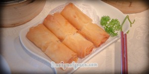 5 deep fried spring roll which has a really nice golden colour to it.